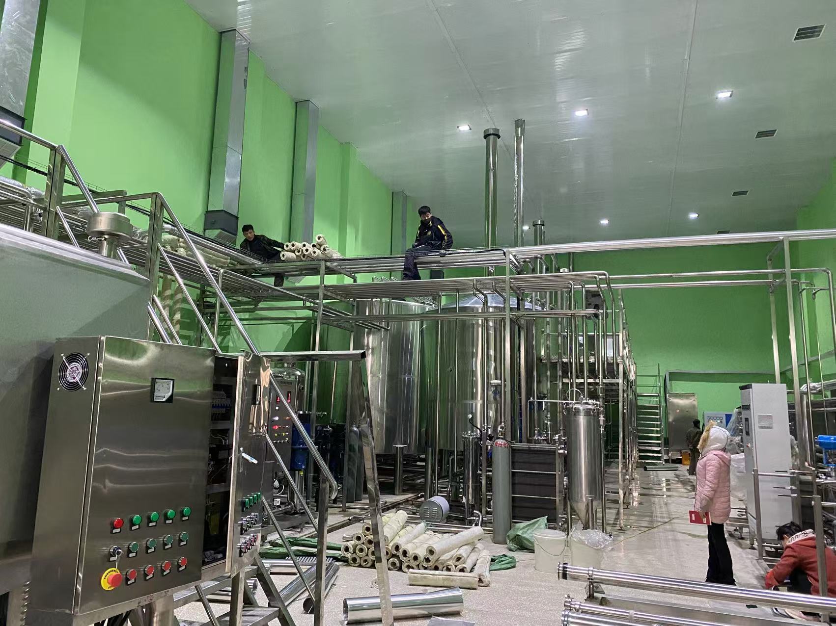 新市精酿啤酒设备厂—精酿啤酒设备制造：传承工艺与创新科技的交融